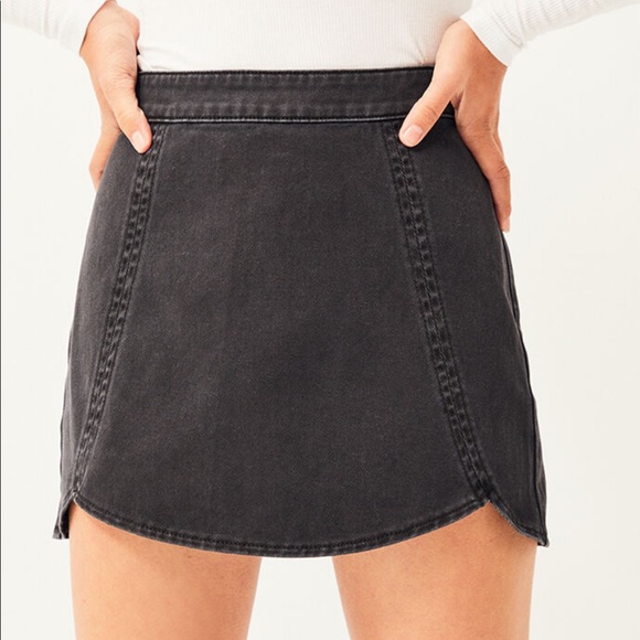 pacsun tulip skirt